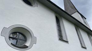 St.-Nikolaus-Kirche in Schönenbach: Nächtliche Kirchenbesucherin wirft Fragen auf